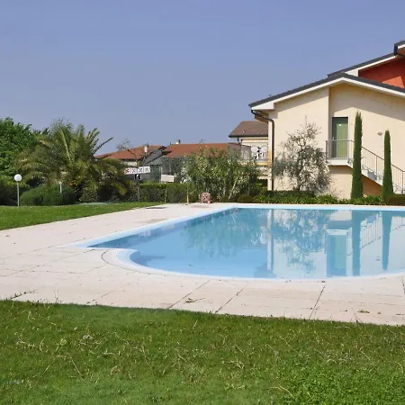 Holiday home Beautiful Holiday Home In Cola With Swimming Pool Lazise